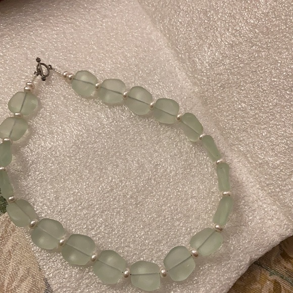 Sea-glass and Pearl Necklace - Picture 5 of 5